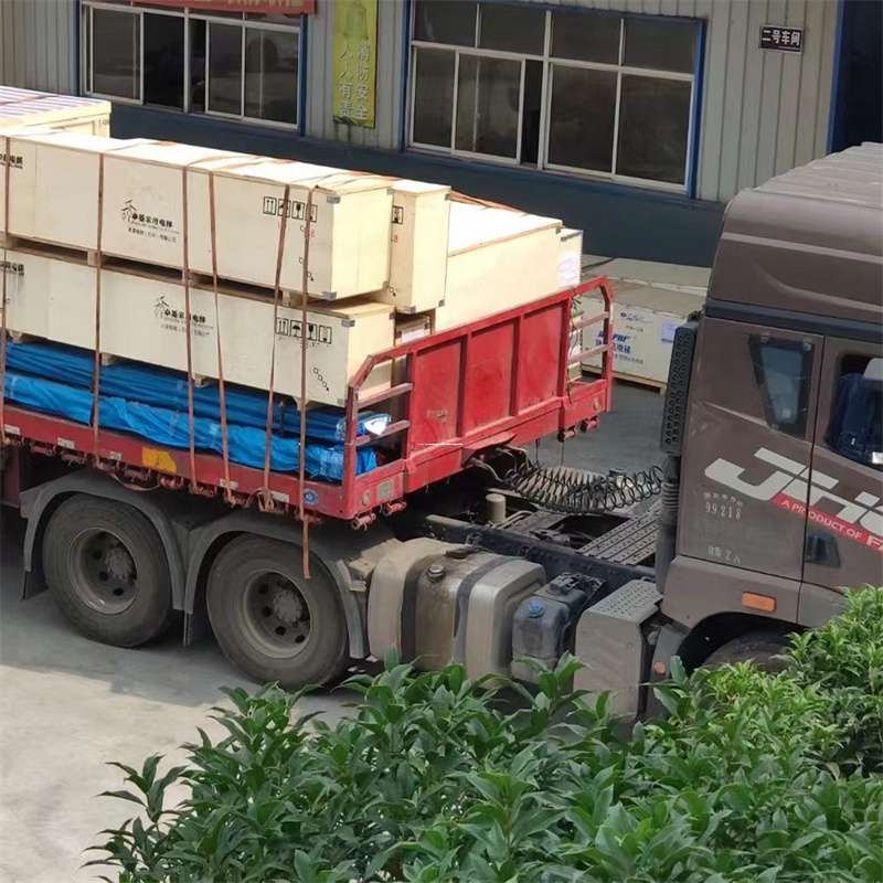 准格尔旗至新疆阿勒泰福海县物流专线，一站式服务，让您的货物畅行无忧